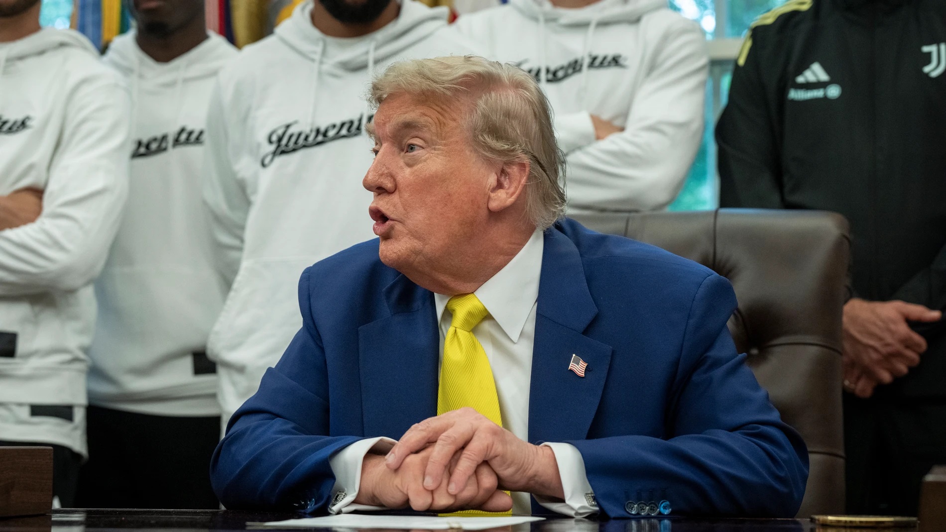 Trump presiona a sus asesores para saber si la bomba GBU-57 destruirá la central nuclear de Fordow enterrada a medio kilómetro